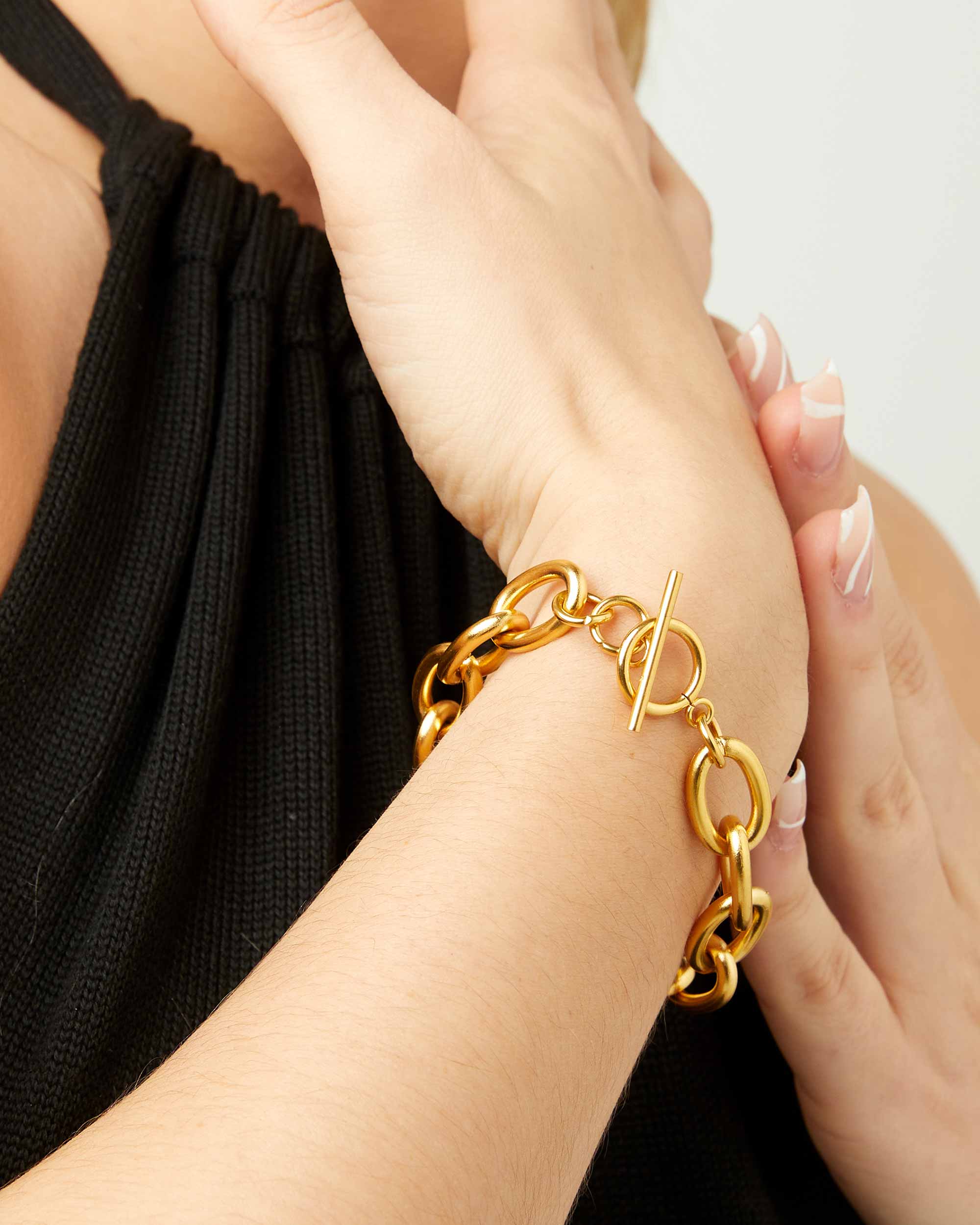 Large Gold T-Bar Cuban Bracelet